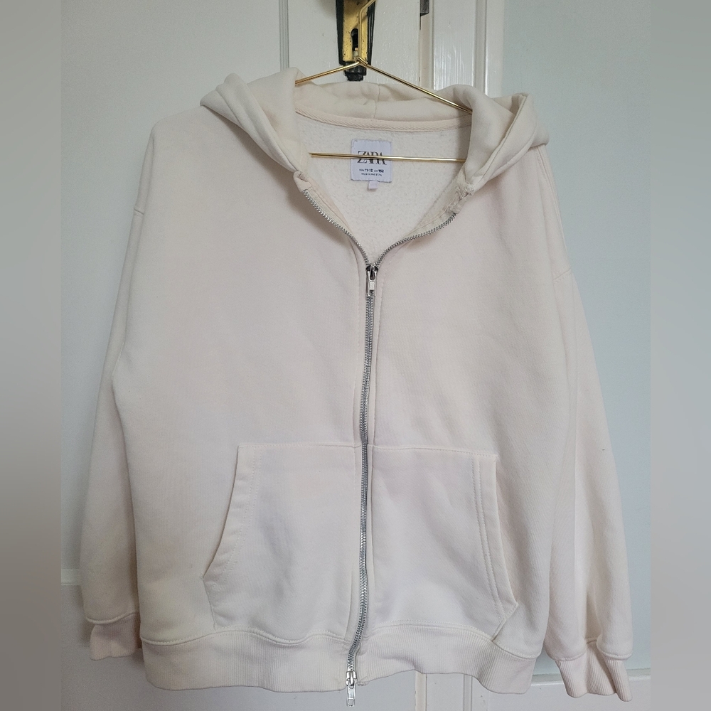 Zara Girls Off-White Casual Hoodie With Silver Zip Size 11-12